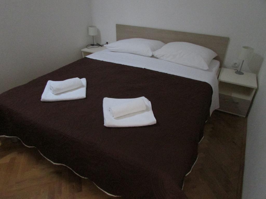 Apartmani I Sobe Grga 斯塔利格拉德-帕克利尼卡 客房 照片