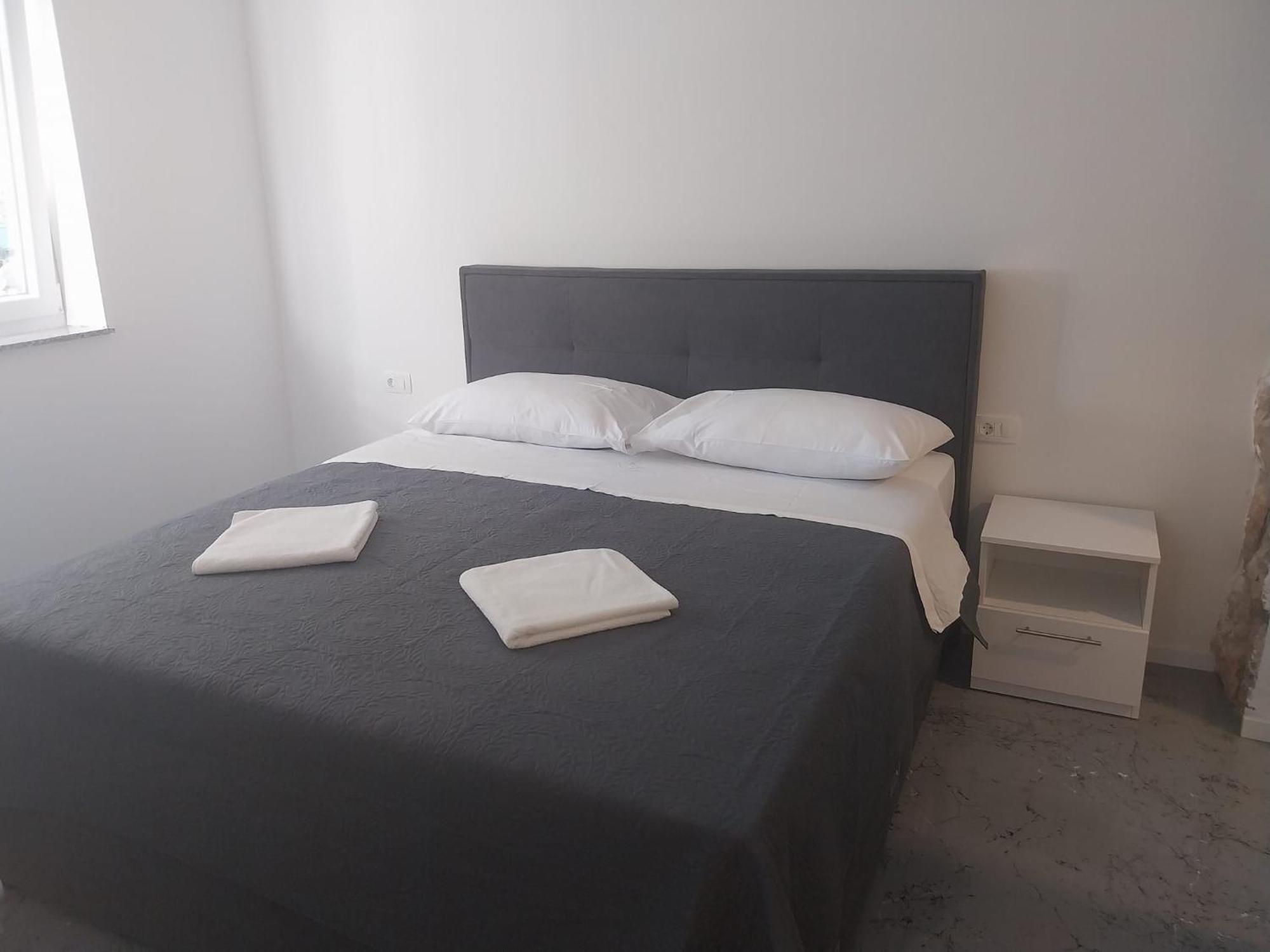 Apartmani I Sobe Grga 斯塔利格拉德-帕克利尼卡 外观 照片