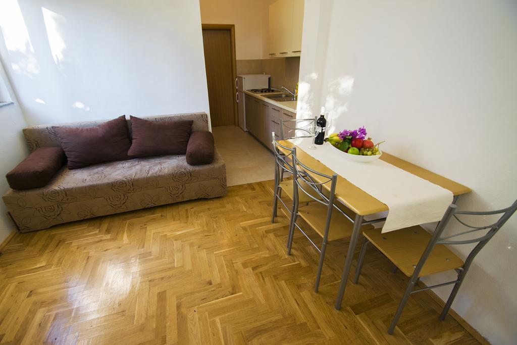 Apartmani I Sobe Grga 斯塔利格拉德-帕克利尼卡 外观 照片